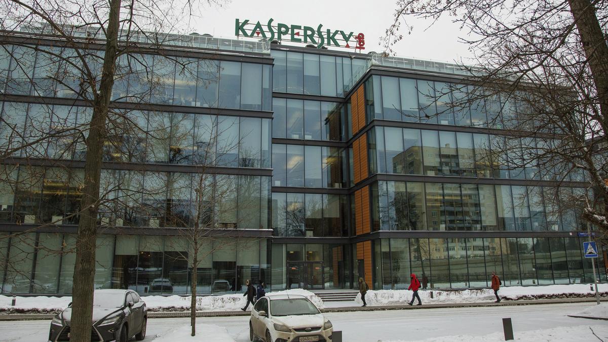 يحظر بايدن برنامج مكافحة الفيروسات الروسي Kaspersky في الولايات المتحدة بسبب علاقاته مع الكرملين