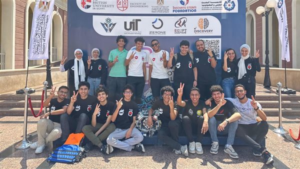 طلاب «نادي الروبوتات» بالجامعة اليابانية يحصدون المركز الثاني في مسابقة Go Dive Derby