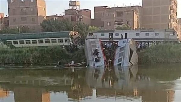 حادث تصادم قطار المنيا.. الدفع بقوات الإنقاذ النهري للبحث عن مفقودين بترعة الإبراهيمية